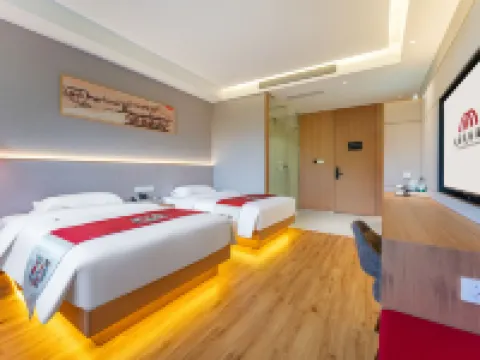 Yan'an·Folk Culture Hotel (Wangjiaping Former Site Branch of Yan'an Revolutionary Memorial Hall) Hotels in Yan'an