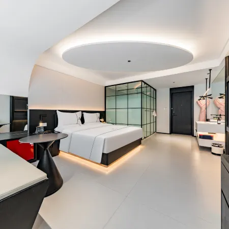 Helan Poetry Art Hotel (Wanda Plaza Branch, Qingshan District, Baotou)