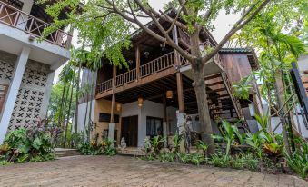 Isann Villa - Housity