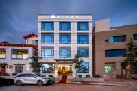 Yinshanju Hotel Hotels near Feilai Monastery