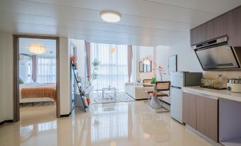 First Encounter · Yaxi Modern Light Luxury · Travel Secrets Ins Wind Light Luxury Homestay