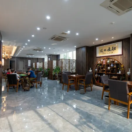 Xuanqu Nanyuan Hotel