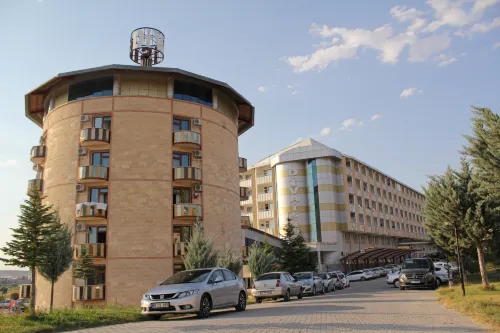 Divaisib Termal Resort Hotel & Spa Hotel a Altunsu Mahallesi