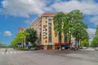Yunfu Xucheng Hotel