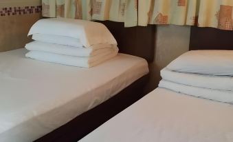 HONG KONG ASTRONAUTS HOTEL