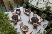 Maison Cassandre Hotels in Batignolles