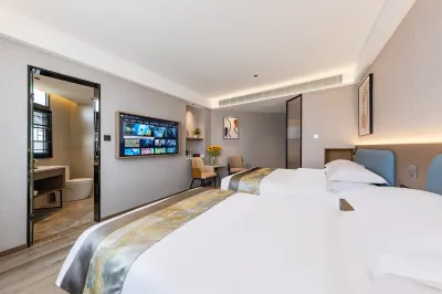 YUCHENG  HOTEL Отели рядом с достопримечательностью «Чжэнцзян Бай Пич сельский пассажирский автобус»