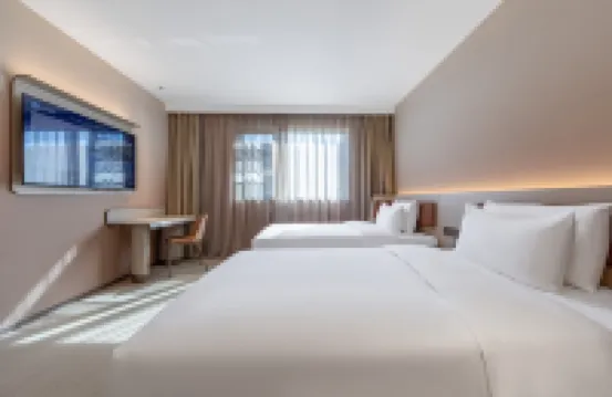 HanTing Hotel (Shanghai Qibao Qixin Road) Hotels near Qibao Station