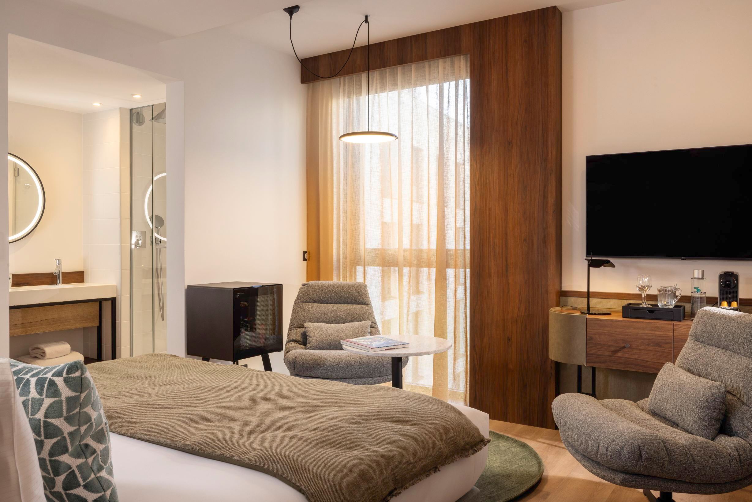 Hotel 56