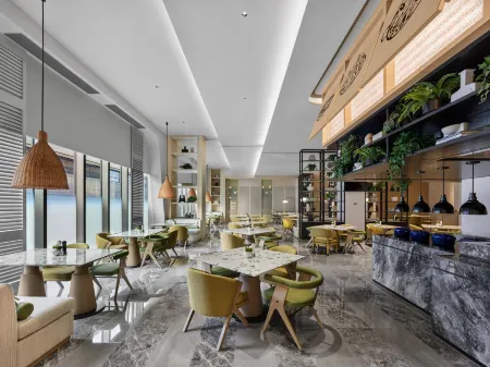 Hilton Shanghai Hongqiao International Airport Отели рядом с достопримечательностью «Shanghai Zoo»