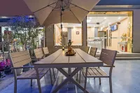 Rujia Huayi Selected Hotel (Nanjing Academy of Arts Branch) Hotels in Nanjing