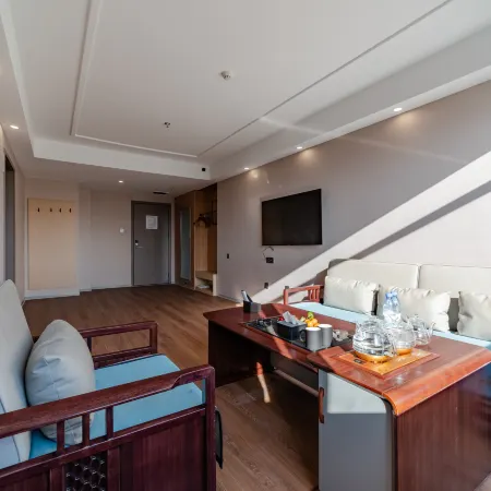 Jingyang Jinshi Business Hotel