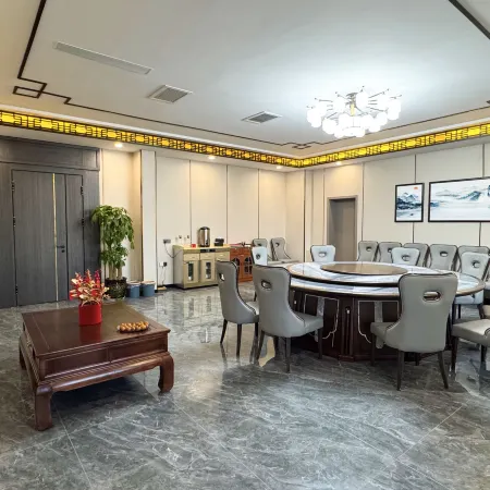 shengshihanlin Hotel