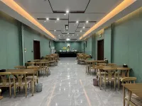 Kuitun Bairun Holiday Hotel