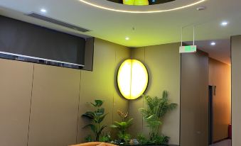 HY E-Sports Hotel