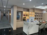 霖勤智能飯店（麗江高鐵站店） - 2 星級
