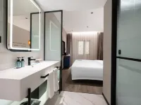 Mannsic Hotel (Beijing Guomao Chaoyang Road Branch) Hotels near Sihui Station
