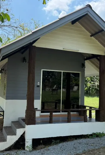 Lake camp ห้องพักเตียงคู่ วิวสวน