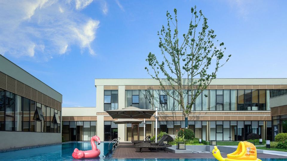 Yangzhou Fengyin wutong Holiday Hotel
