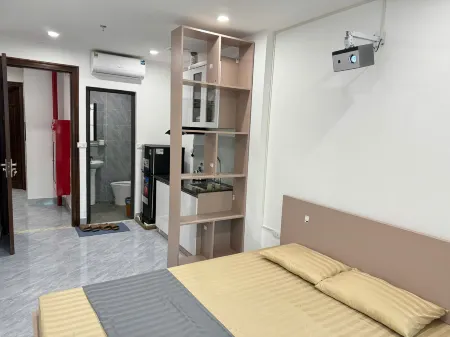 Era Apartment Doi Can Отели рядом с достопримечательностью «Hanoi University of Natural Resources and Environment»