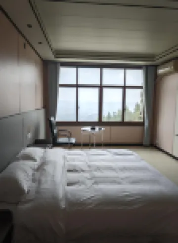 Ziqin Building - Mountain view
