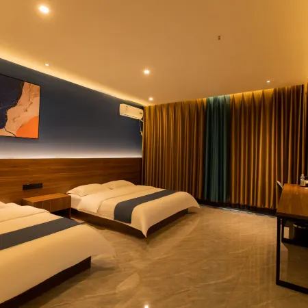 Naisi Hotel