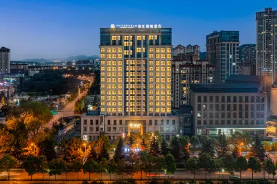 Jinjiang Metropolo Hotel (Guiyang Huaxi Park Huaxi District Government) Hotel in zona Former Residence of Zhou Yuhuang
