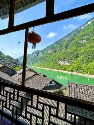 Mountain House Homestay (Gongtan Ancient Town) - Hot Tub