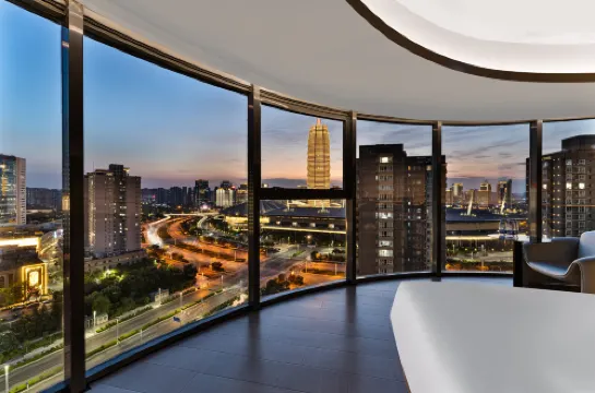 Hotel Fanjin (Zhengzhou Ruyi Lake CBD Convention Center)