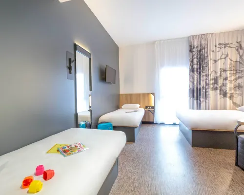 B&B Hotel Sainte-Maxime Golfe de Saint Tropez Kamar Photos