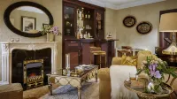 Hayfield Manor