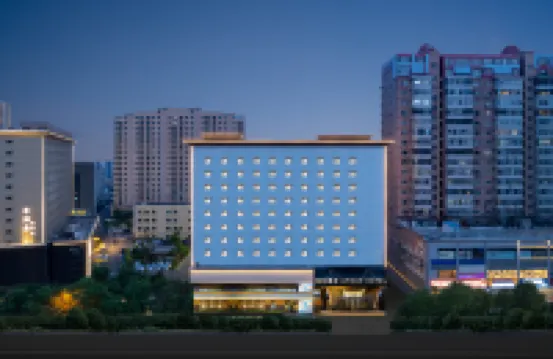 Atour Hotel  (Taiyuan Maoye Tiandi Qinxian Street) Hotels near Shuangta Temple (Twin Pagoda Temple)