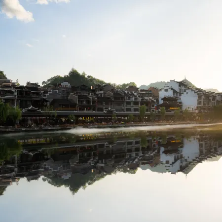 Riverside courtyard of Luan Xiyin mountain, Zhenyuan