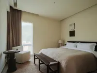 Mansong Blue Island Yijing Scenic Vacation Homestay (Shenzhen Nan'ao) - Private Pools