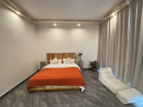 瀘沽湖鄉野裏·摩梭小院（瀘沽湖景區店）