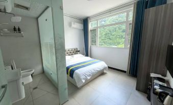 San Yuetian Farm Stay (Chaotianhou Scenic Area)