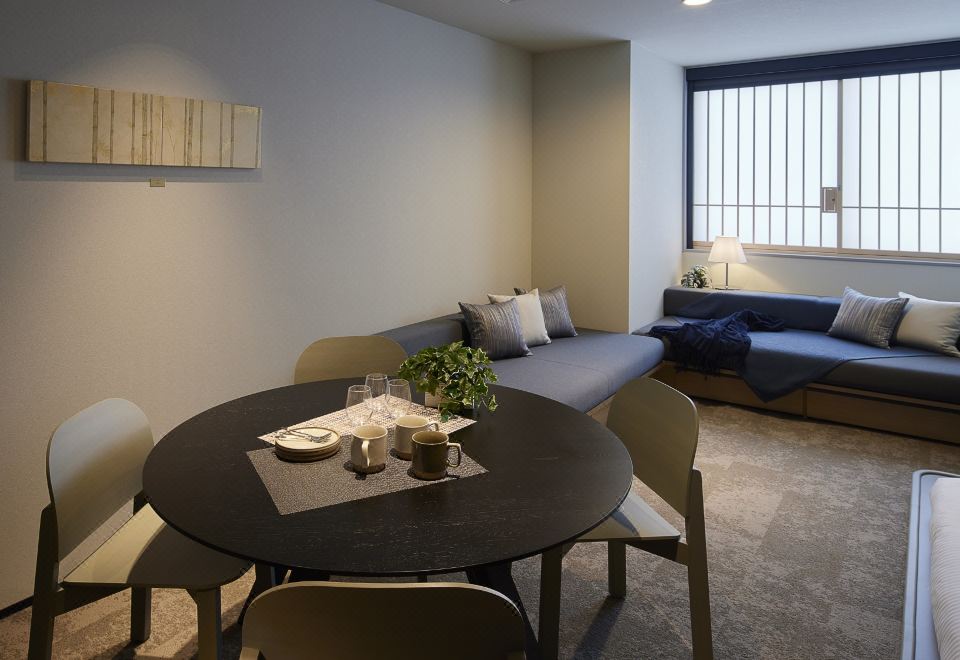 민 니혼바시 스이텐구마에의 편의시설