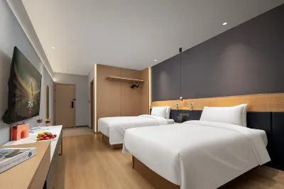 Yunzuo Starlight Hotel