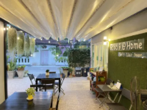 Good 9 at Home Phuket