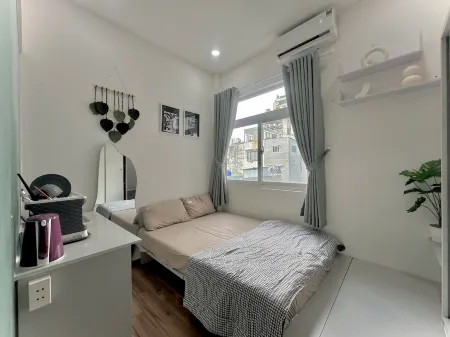 Tahug House - Le Thanh Ton Street