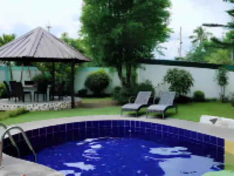 Jewelry Hotel and Resort Hotels in Silang