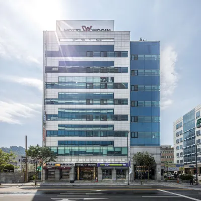 Hotel Wooin Hôtels à proximité de : Gare de Mokpo