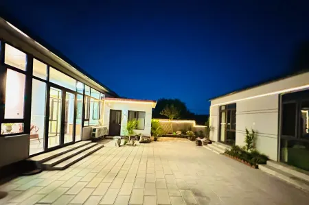 Yunmen Yinqi Homestay (Qingzhou Yunmen Mountain Ancient City Scenic Area) Отели в г. Цинчжоу