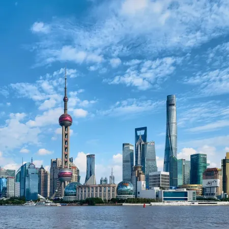 Zhexuejia Hotel (Shanghai Bund Xiaonanmen Subway Station)