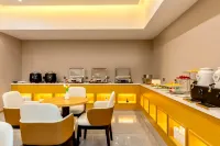 Yanting Jiaji Hotel (Fuhong Shuijing Licheng)