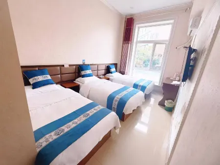 Yichun Dashan Hotel (Water Park) Отели в г. Ичунь