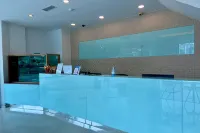 Hotel Zamburger Plaza Mahkota