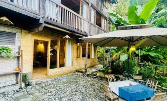 Rongjiang Xiaodanjiang Shanli Renjia Homestay