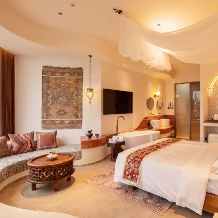 Dalian Jinse Sea View Art Homestay (Xinghai Square Branch)
