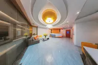 Yifei Hotel (Liupanshui High-Speed Railway Station People's Square)